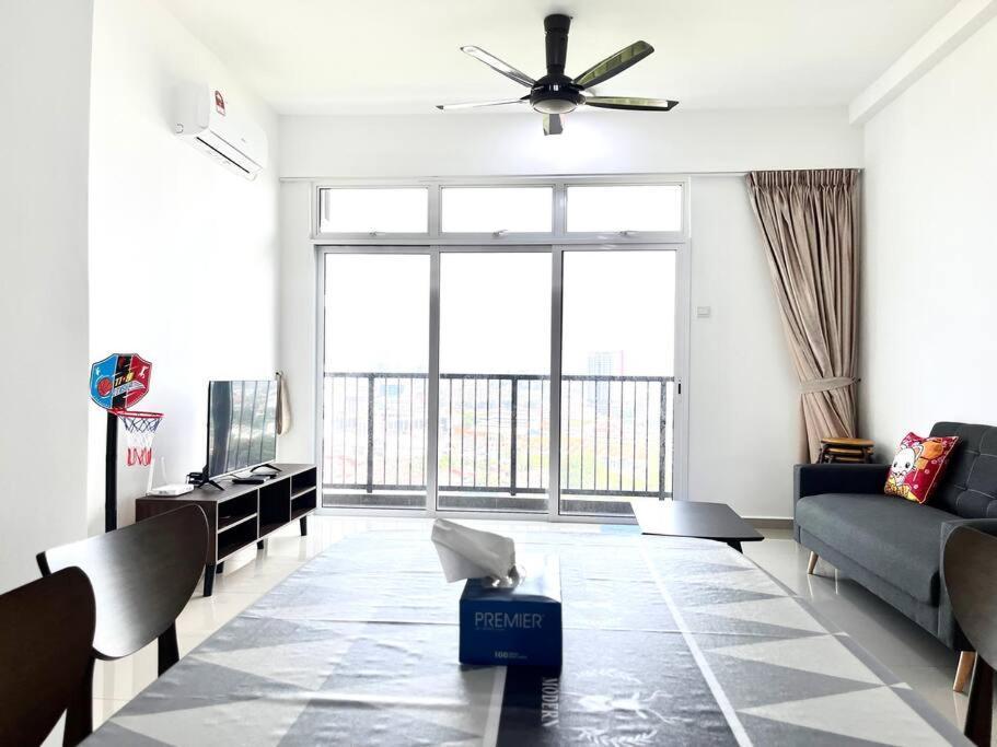 Urban Home-Swimming Pool-City Center Malacca 外观 照片
