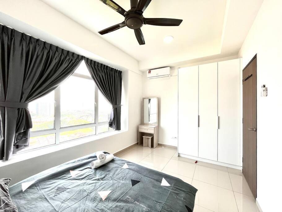 Urban Home-Swimming Pool-City Center Malacca 外观 照片